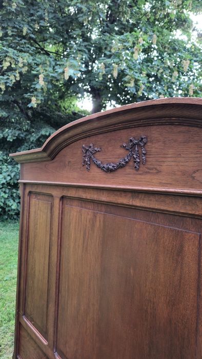 Nr. 1701 Łóżko w stylu Art Nouveau
Nr.1701  Łóżko w stylu Art Nouveau