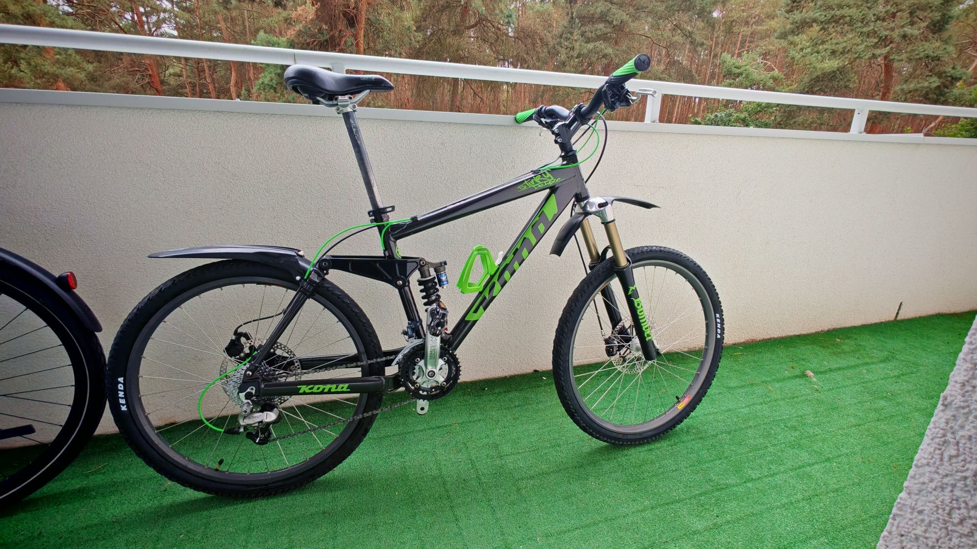 Rower MTB Kona Stinky DeeLuxe