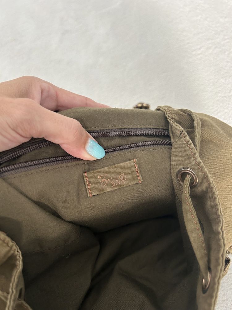 Mochila Zara caqui