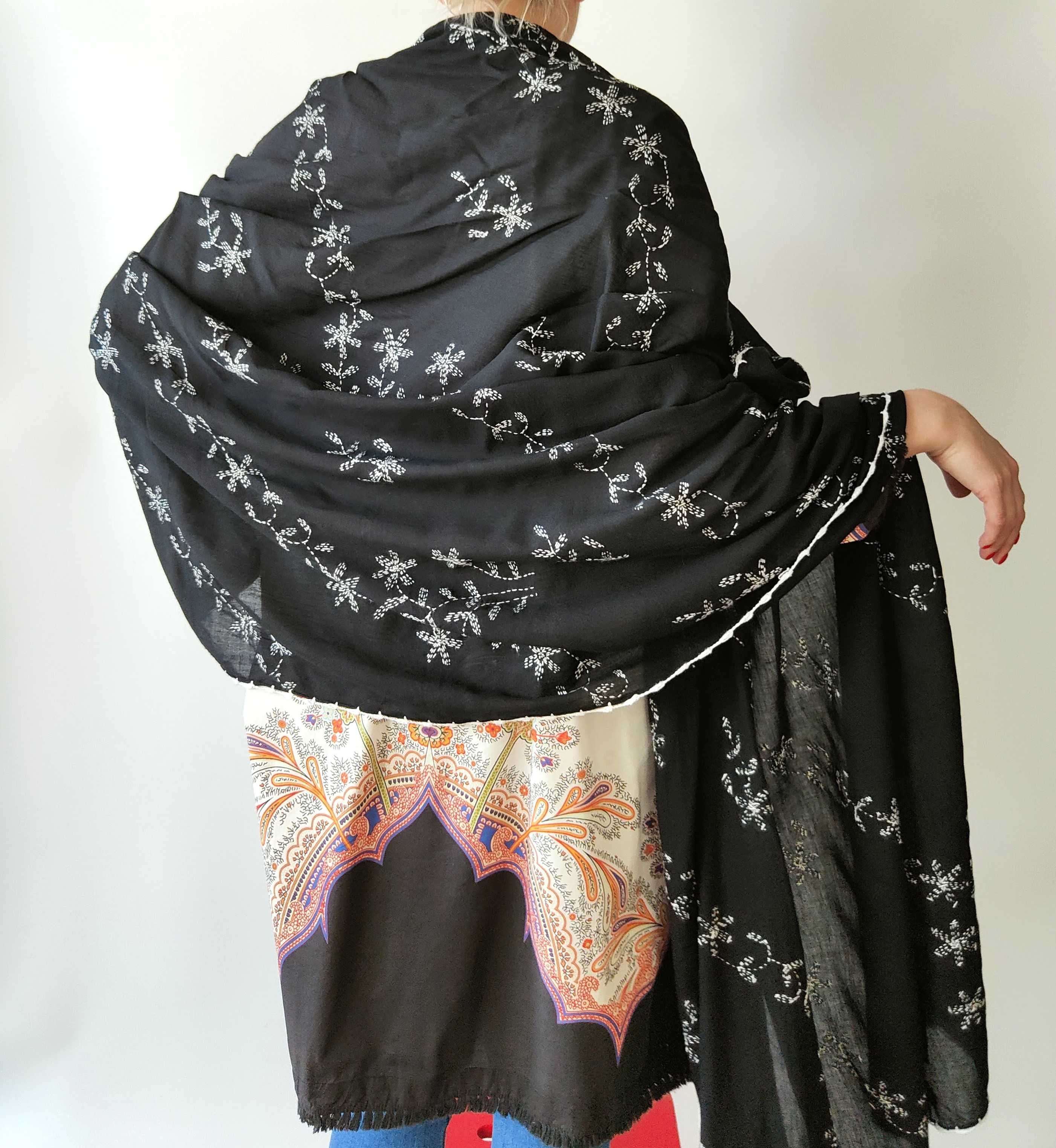 Duża chusta szal dupatta haftowana czarna bawełna orient hidżab hijab