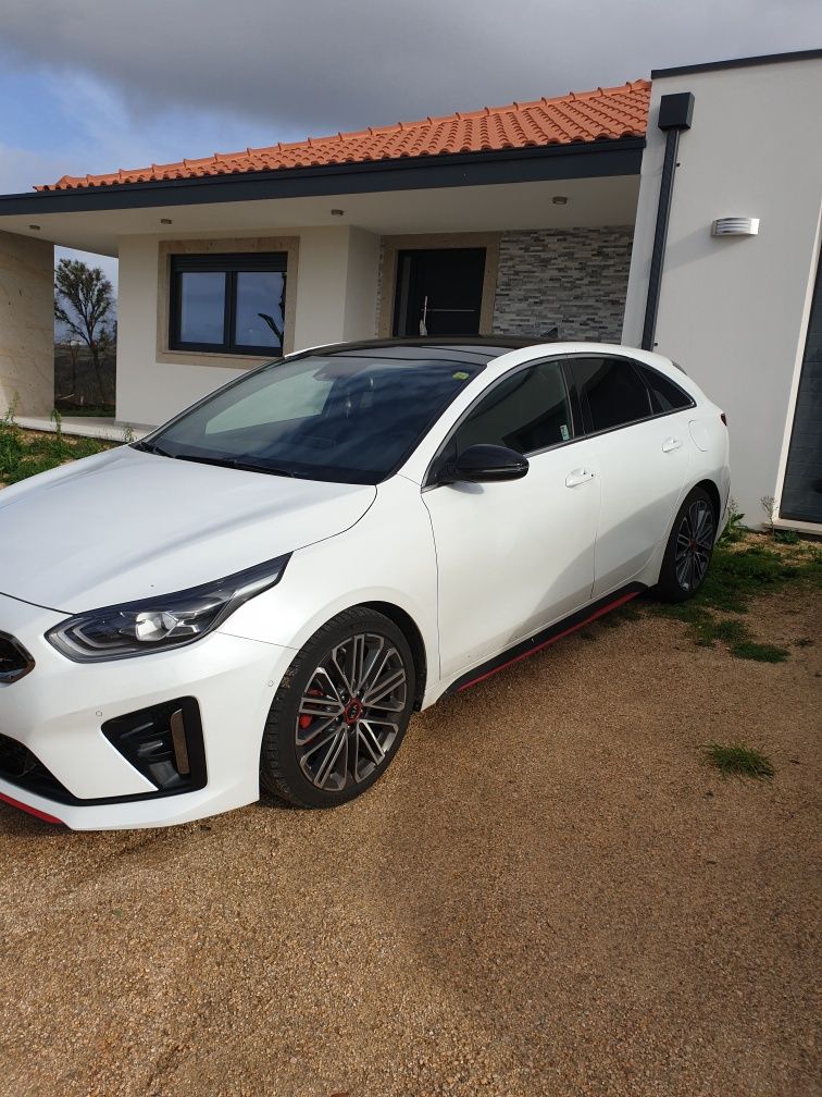 Kia proceed gt 1.6cc