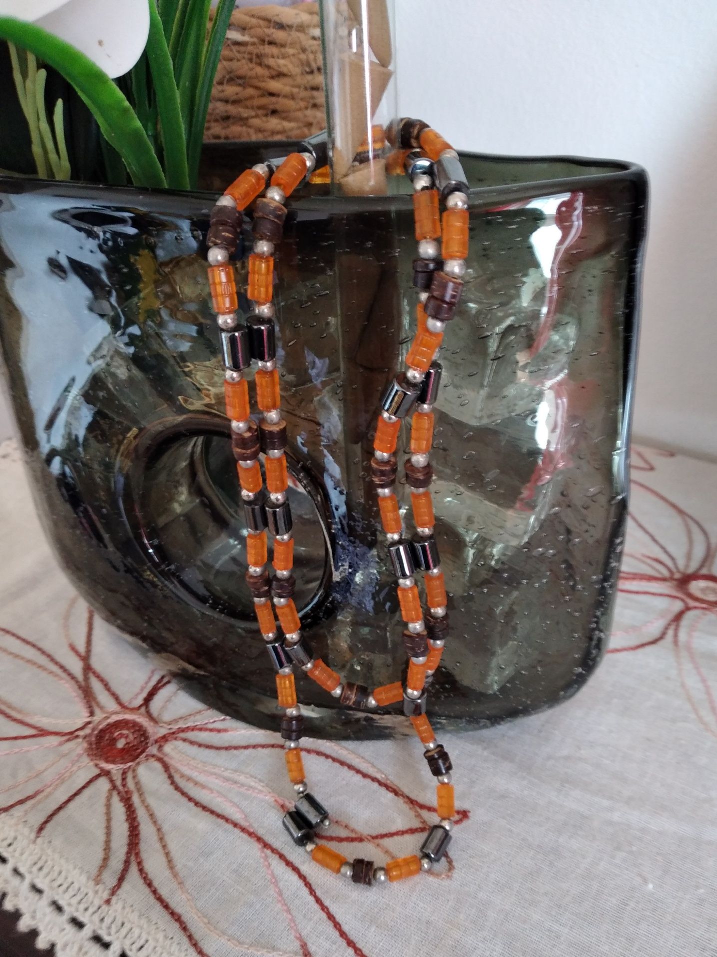 Colar ou bracelete com imans