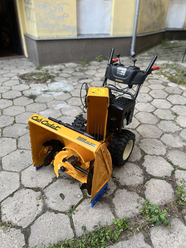 Odśnieżarka spalinowa Model Cub Cadet 528 HD SWE