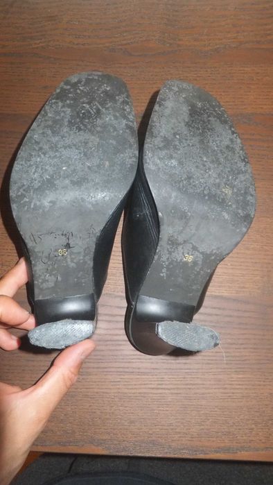 Calçado para mulher (4 pares) conjunto 40€