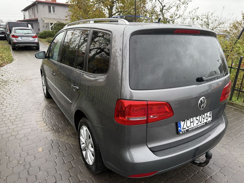 Volkswagen Touran 1.4 16v 2011 automat panorama, klima alkantara