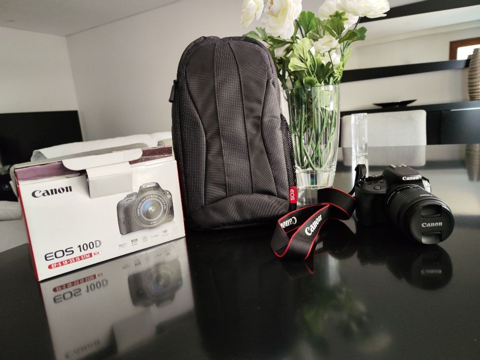 Máquina Fotográfica Canon EOS 100D *como Nova*