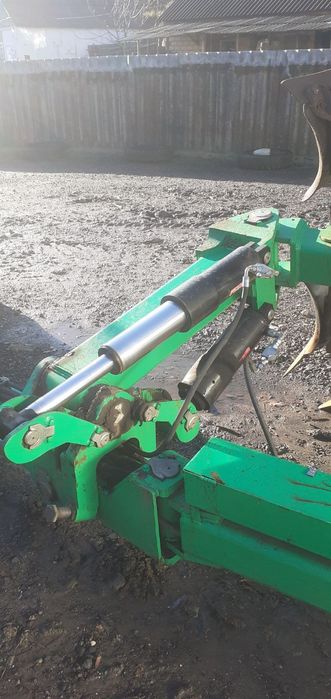 Плуг  Велес-агро напівнавісний оборотний ПОН -5-40+