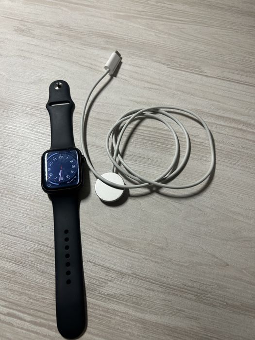 Apple Watch series 7 45mm Iphone