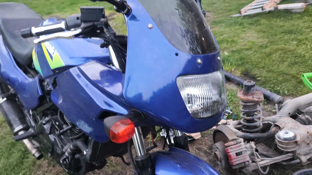 Kawasaki gpz 500 części licznik silnik slupek magneto moduł regulator