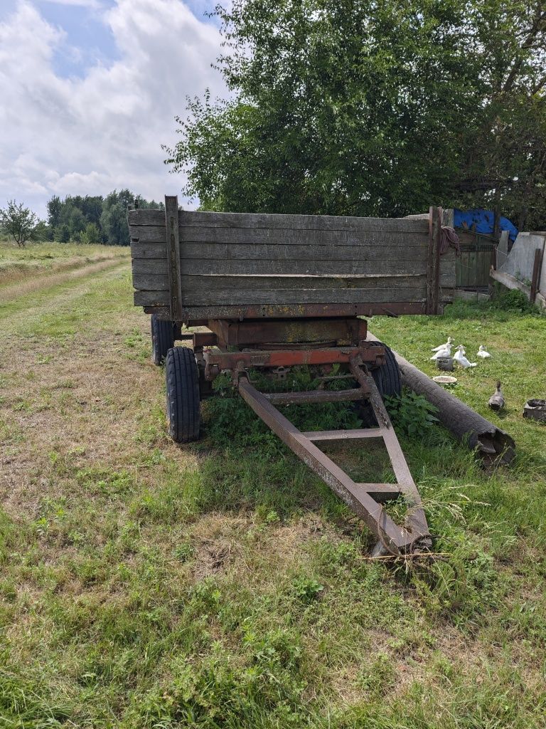 Продам прицеп 2ПТС-4
