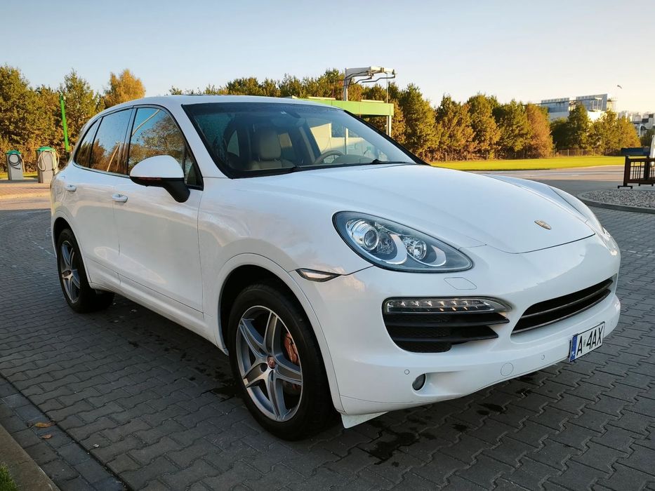Porsche Cayenne Cayenne z Japonii, pierwsza rejestracja 2014, ori. przebieg, panorama