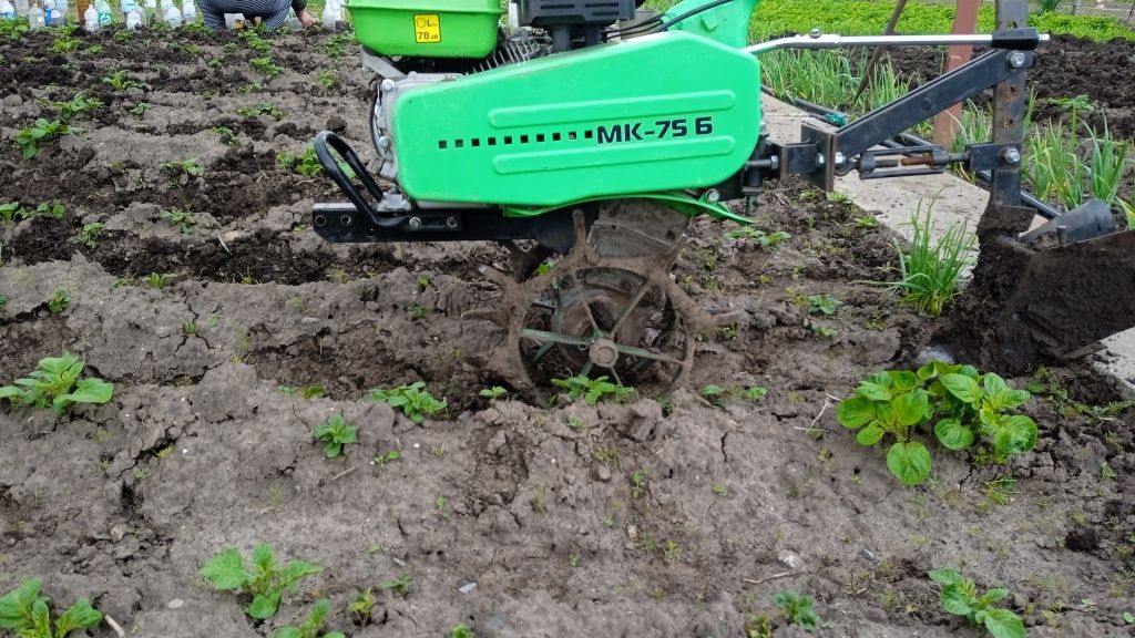 Мотоблок бригадир