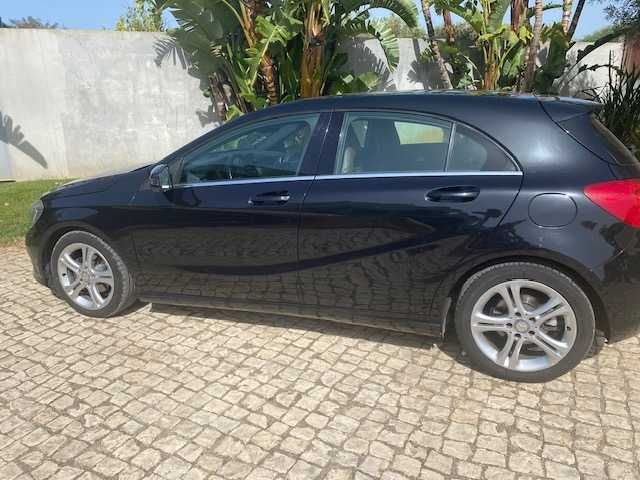 Carro de garagem