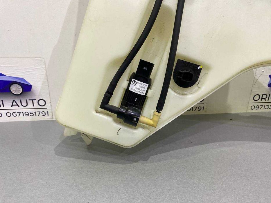 Бачок омываетля Jeep grand cherokee WL джип гранд черокі ВЛ 2021+