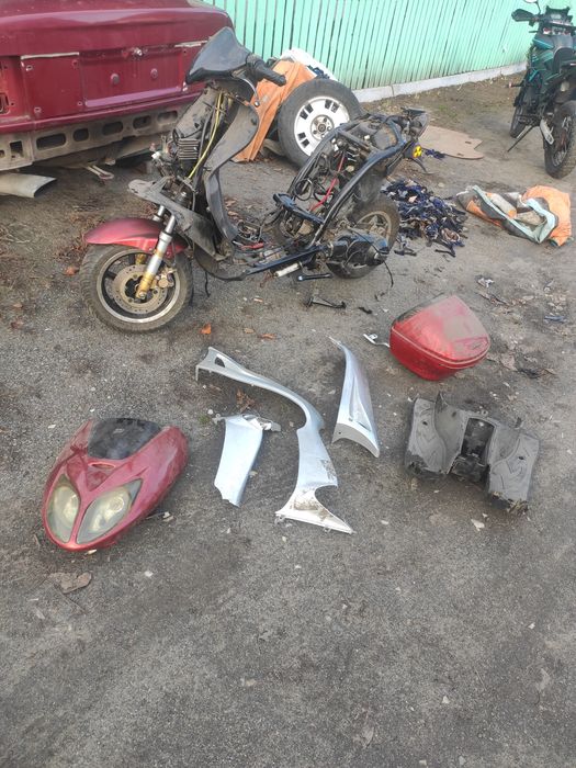 Скутер kewey arn 150 або як або по запчастинах