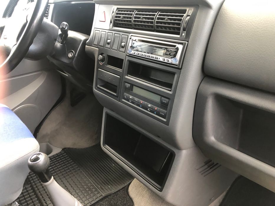 Volkswagen T4 Multivan Atlantis 2.5TDI
