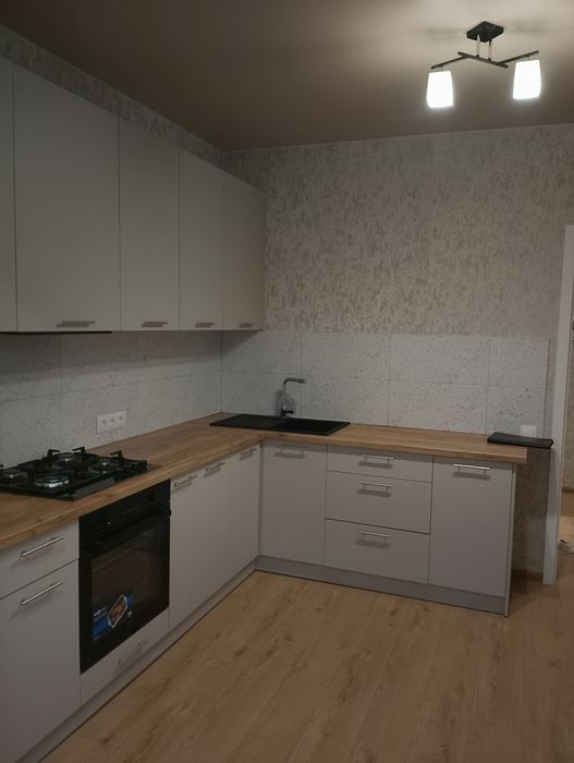 Продається новобудова на ювілейному соборна 285