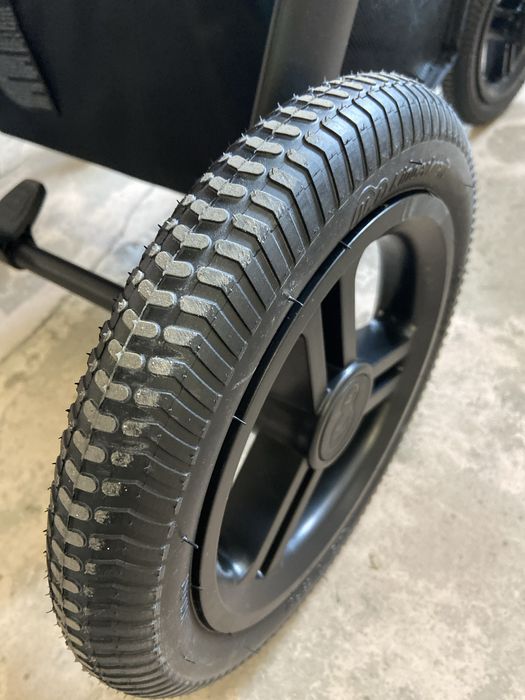Wózek MOOV2 4w1  zestaw Kimderkraft czarny