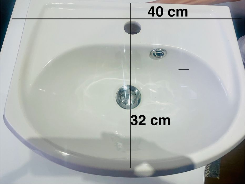 Umywalka naszafkowa 40 cm