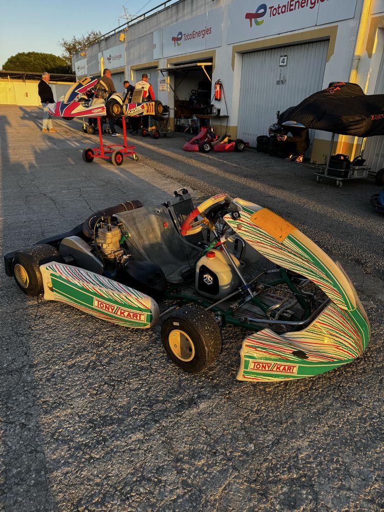 Tony Kart X30 125cc IAME – Kart de Competição