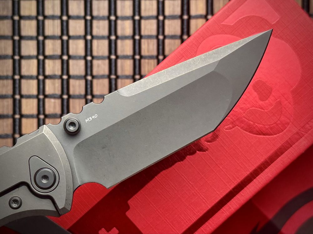 Нож Chaves Redencion 229 Integral Tanto Titanium Grey PVD M390