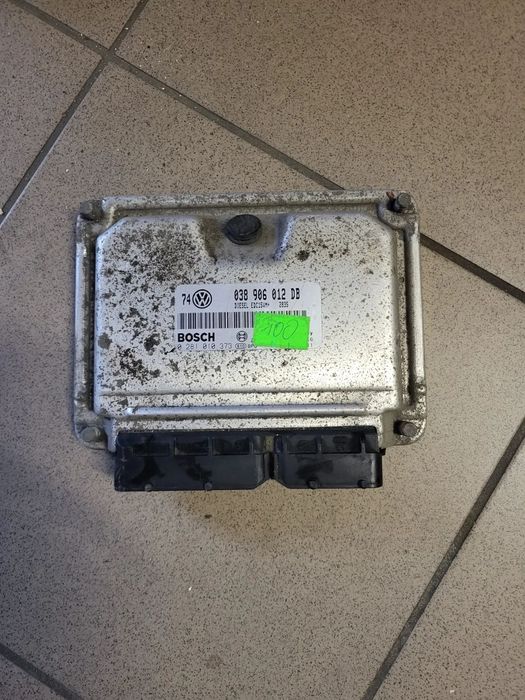 STEROWNIK KOMPUTER SILNIKA VOLKSWAGEN VW GOLF IV 1.9 TDI 038906012DB