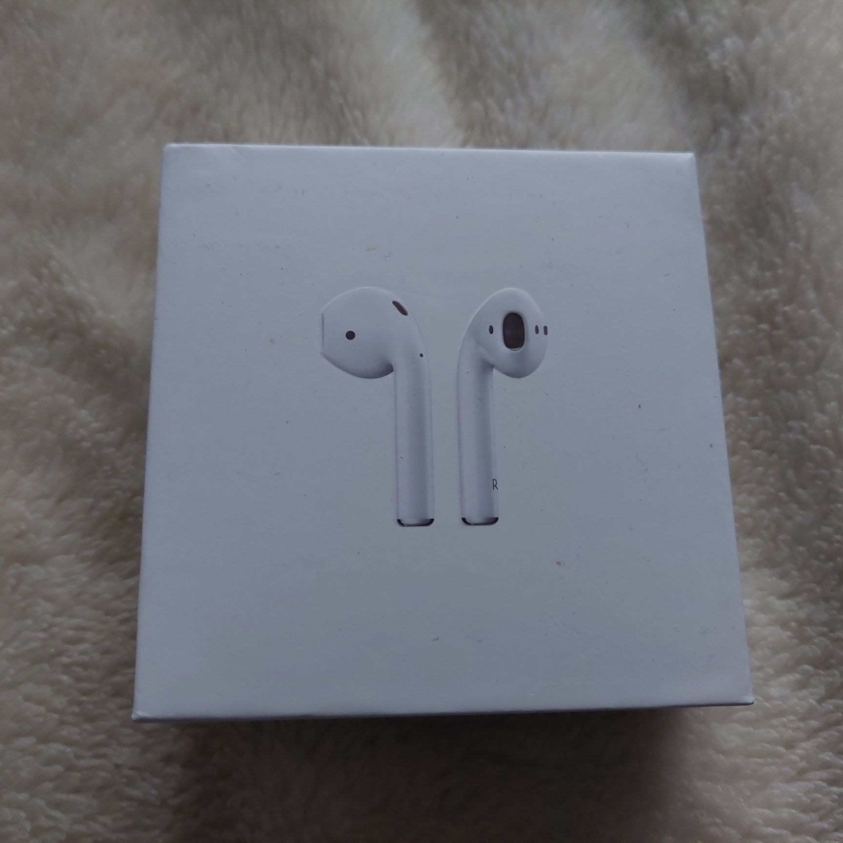 Pudełko po słuchawkach EarPods

Do odebrania osobiście 

Wysyłka 20zł