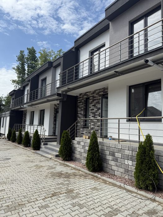 Продаж зданого таунхауса