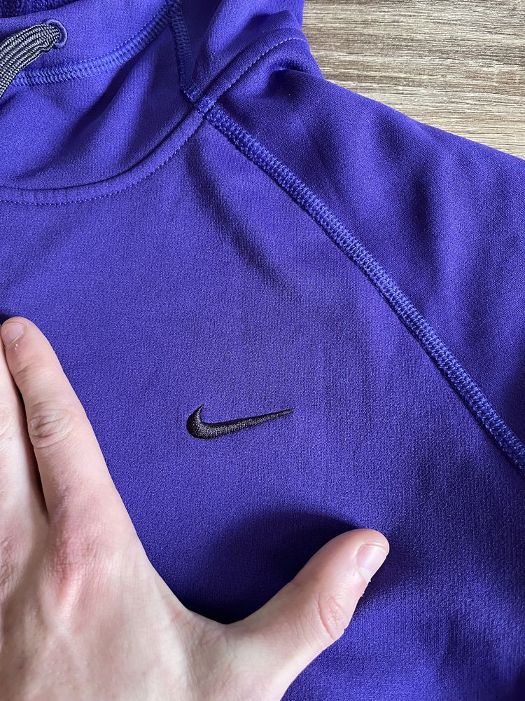 гарне худі від NIKE