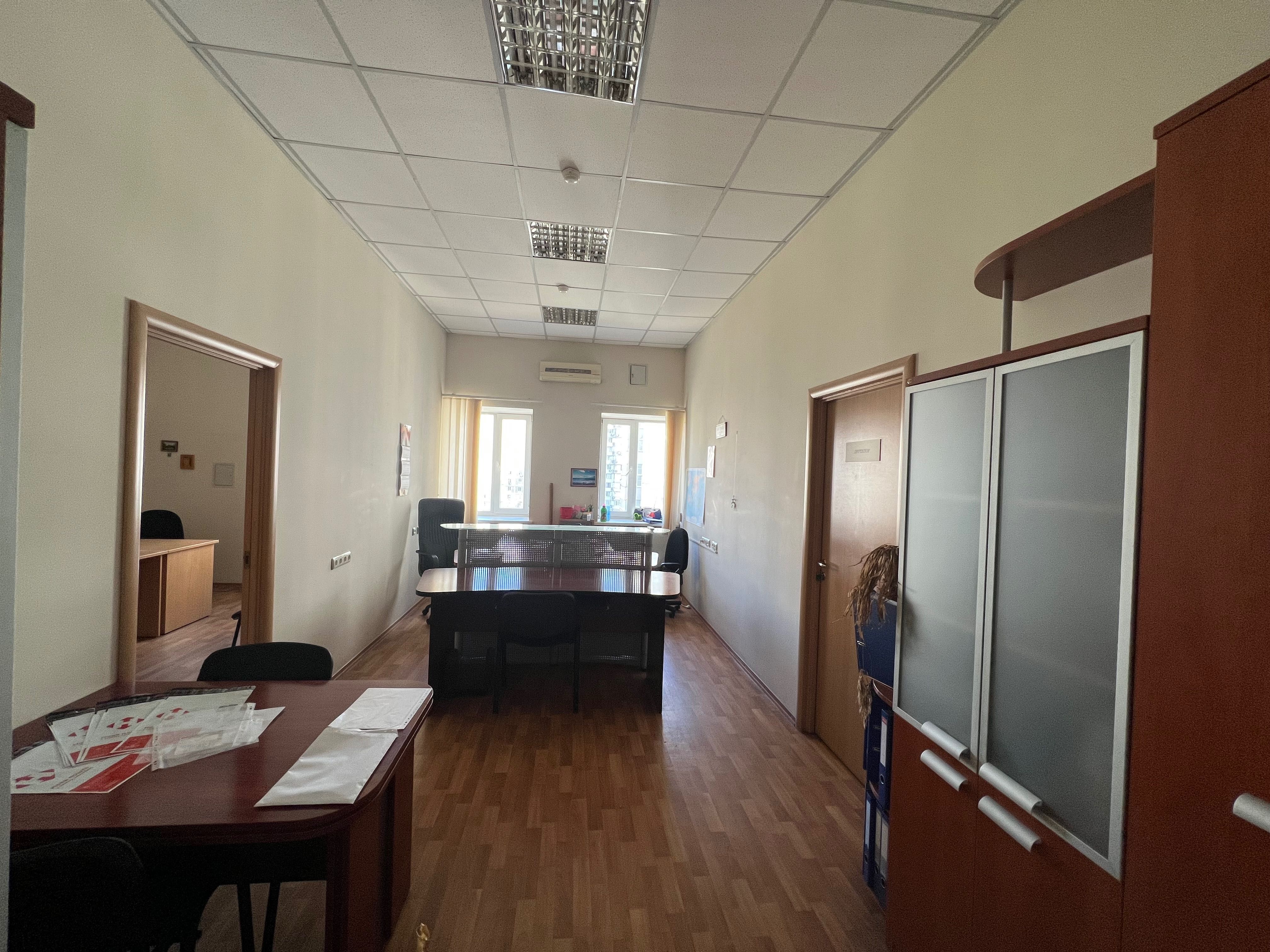 Офісні приміщення в оренду в БЦ Колізей, від 14 кв.м   БЕЗ КОМІСІЇ!