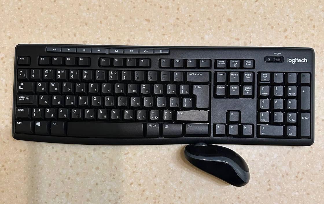 Комплект (клавіатура + миша) Logitech MK270 Wireless Combo