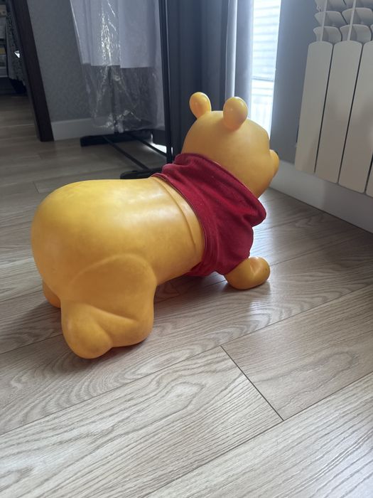 Mis Puchatek skoczek