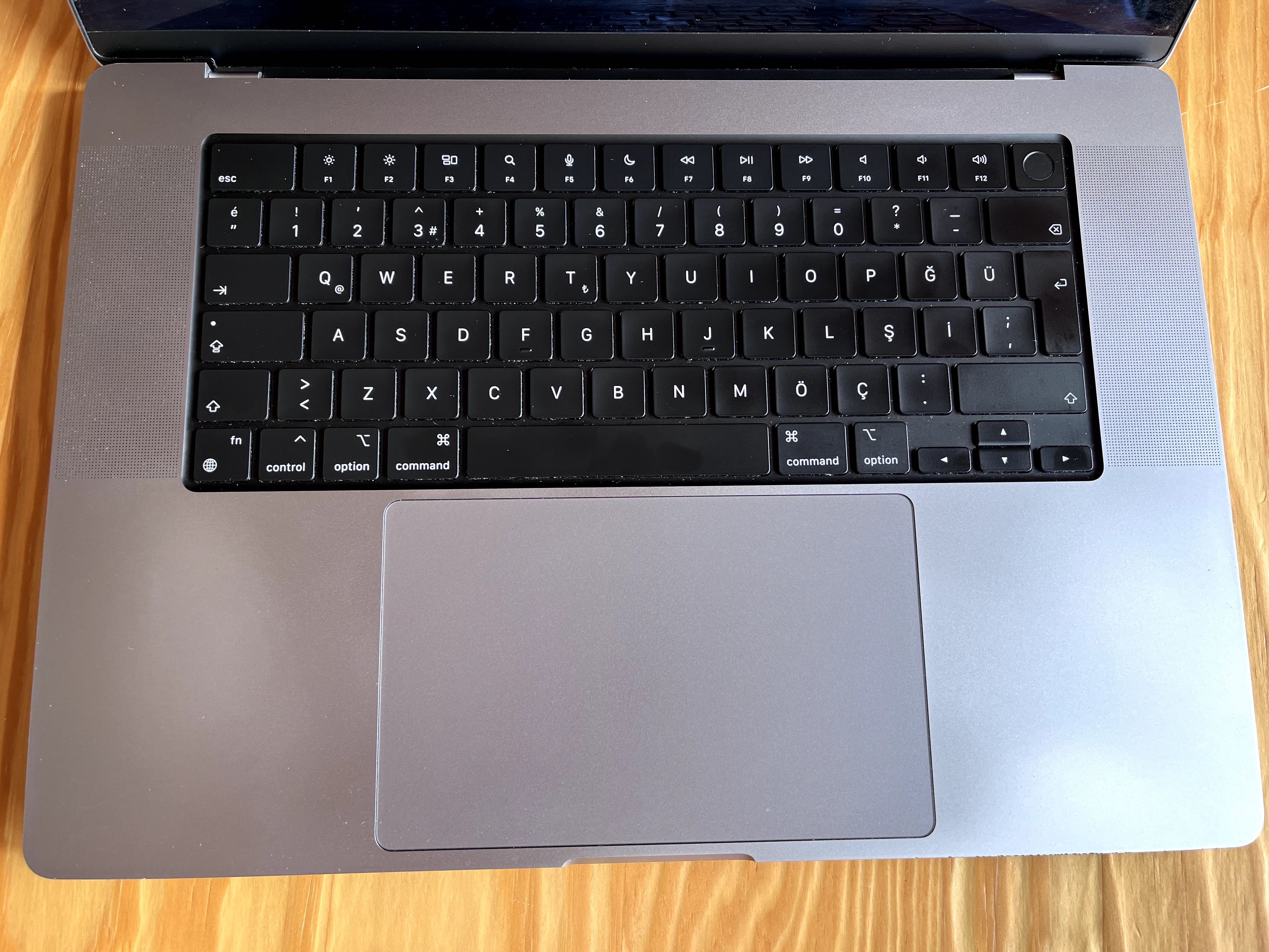 Apple MacBook M1 Pro 16"