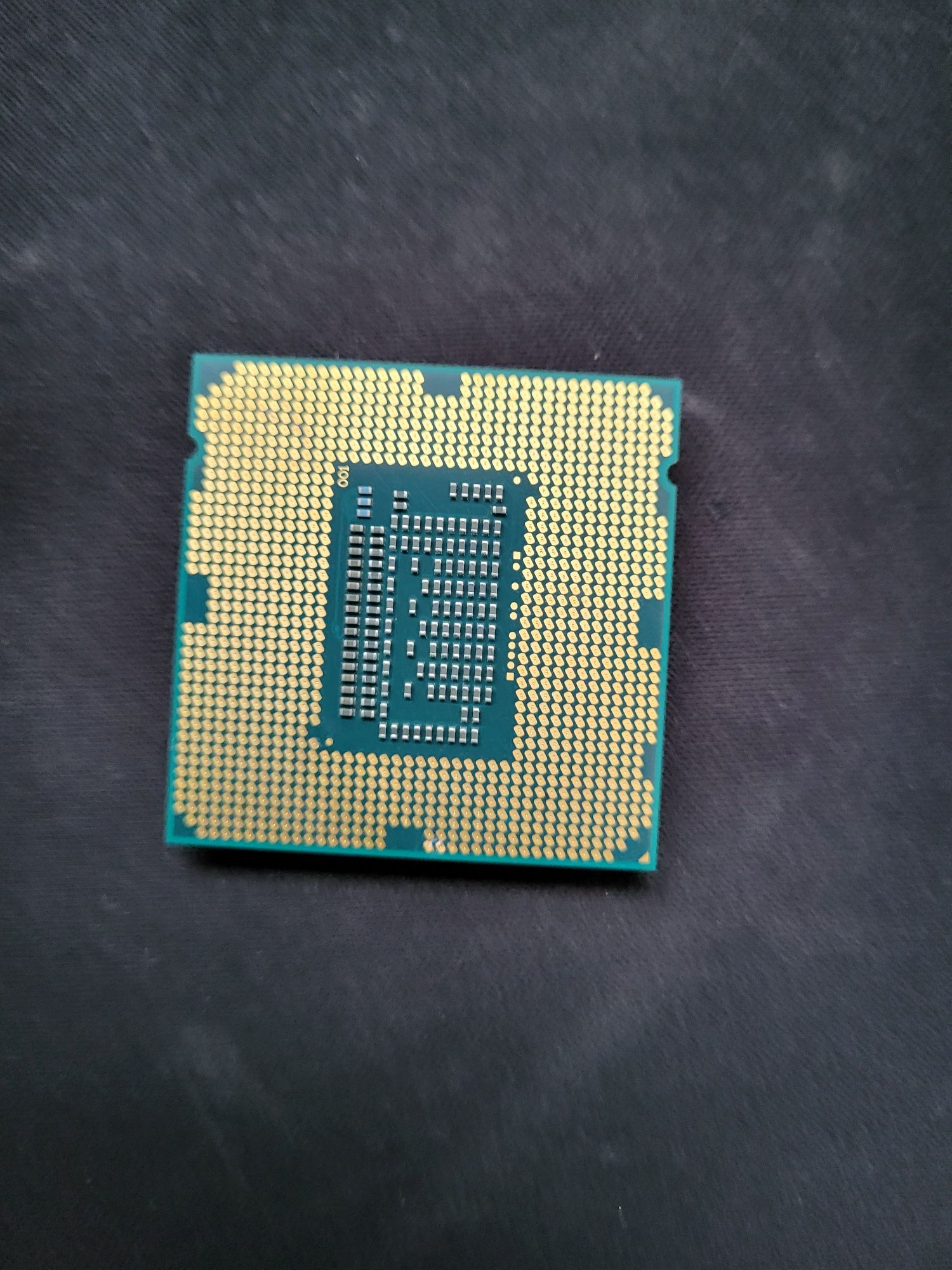 Asus P8B75-V + INTEL CORE I5-3570