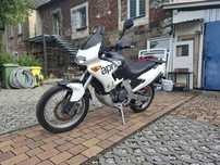 Aprilia pegasos 650