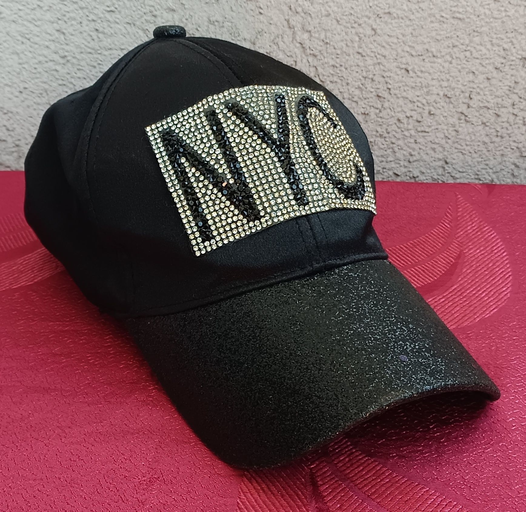 Czapka damska z daszkiem NYC Brokat Czarny połysk One Size