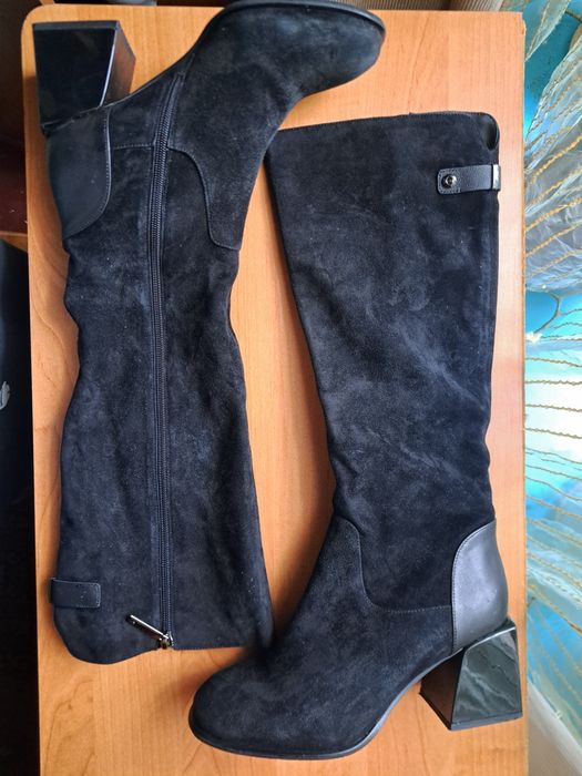 Замшеві зимові чоботи Vito Rossi