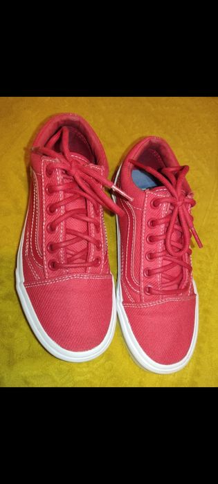 Buty VANS biało-czerwone 34,5/21,5