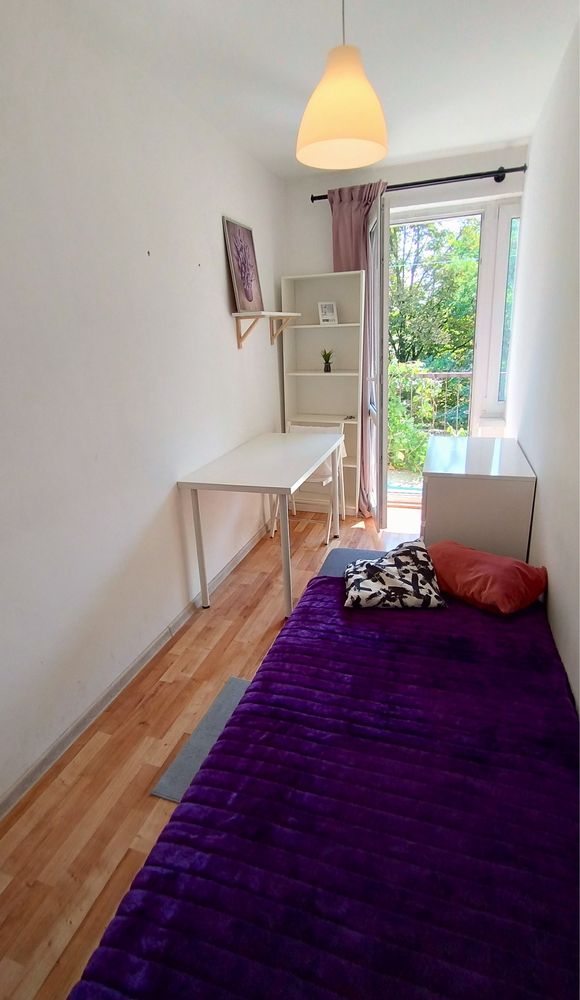 Dywizjonu 303, pokój 1 os., pryw. BALKON, zielono, cicho, promocja!