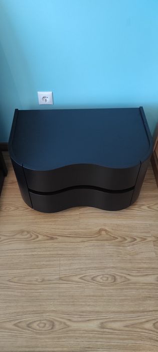 Vende se cama de casal 150x195 cor preto