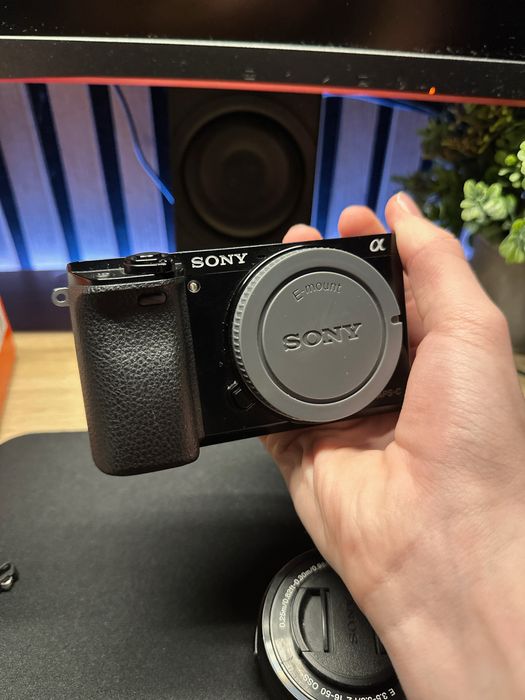 Aparat Sony a6000