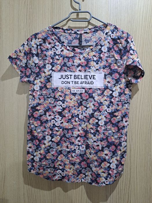 (337) Bluzka damska r.M Stradivarius