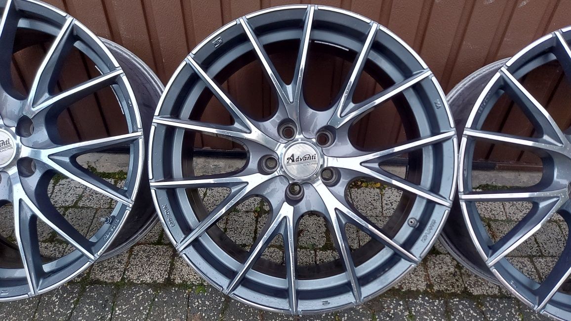 19" OZ  5x112 8j et35  Idealne VW Audi Seat Skoda Mercedes