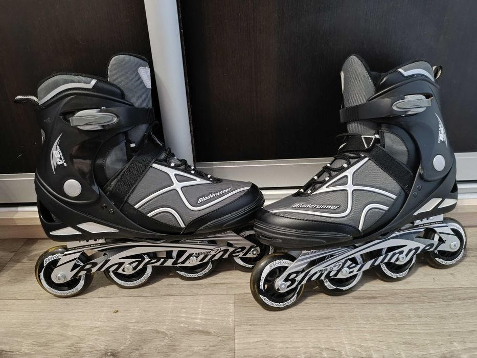 Роликовые коньки Bladerunner р. 44.5 rollerblade
