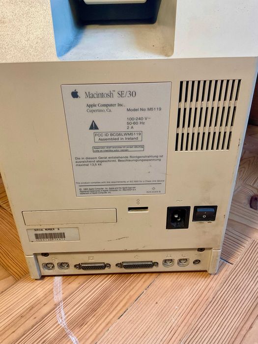 Apple Macintosh SE/30