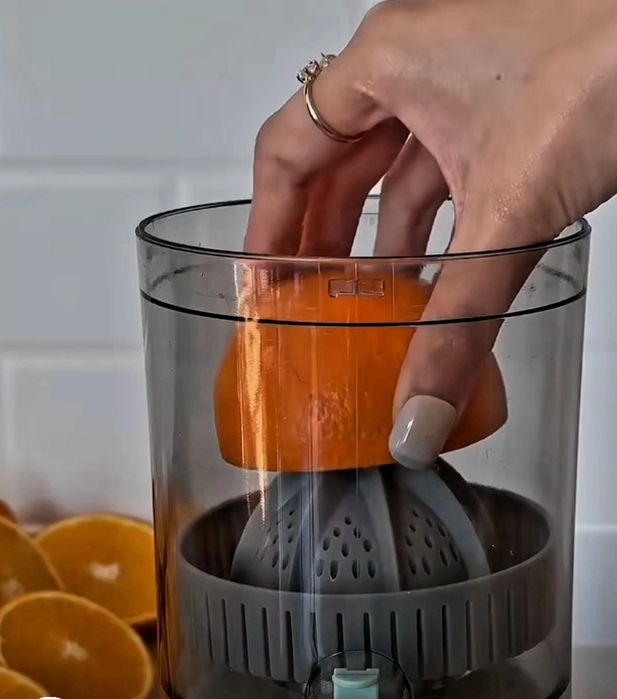 Соковыжималка для цитрусовых и фруктов Новинка USB Иновация удивит Вас