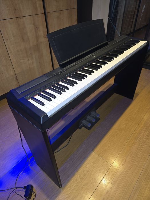 Pianino cyfrowe yamaha p-115
