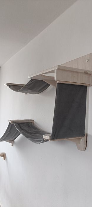 Dla Kota półki na ścianę z materialem komplet