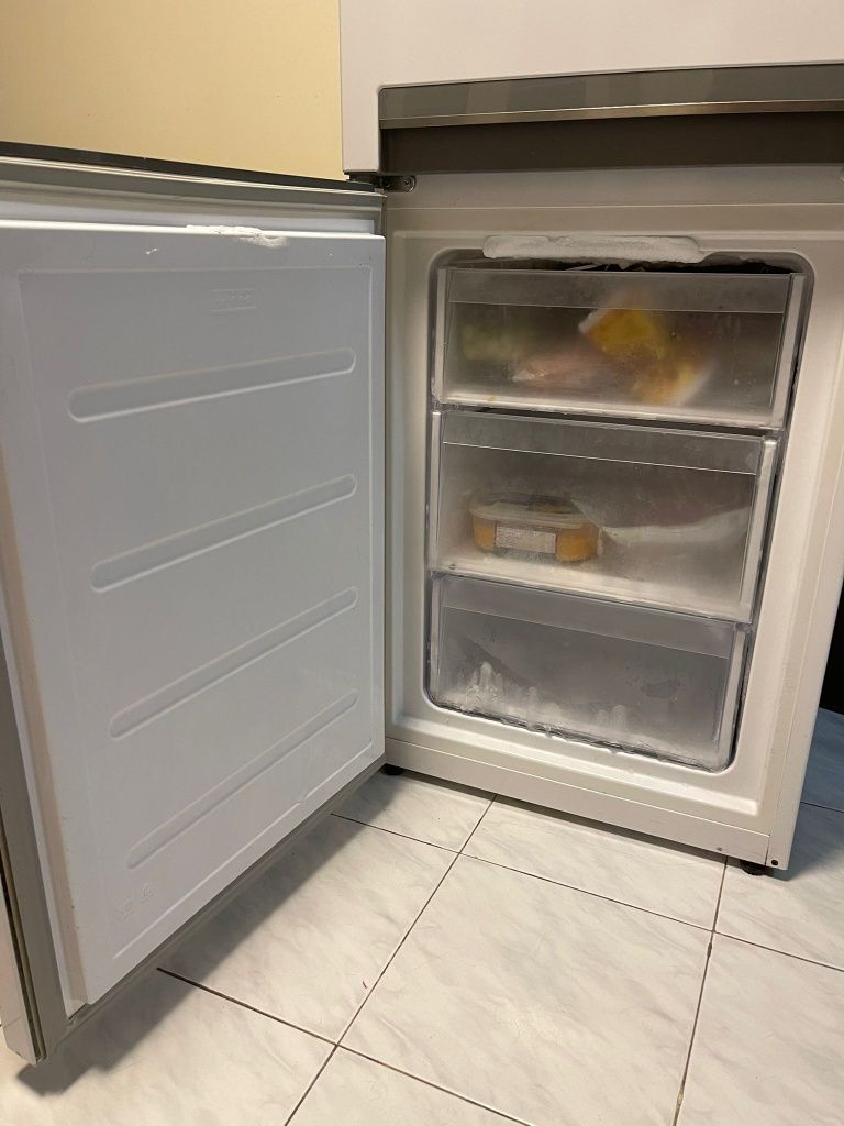 Frigorífico Hotpoint Ariston –  À venda