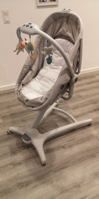 Cama de bebé Baby Hug Pro da Chico